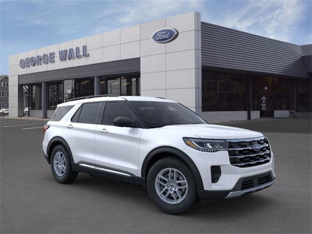 new 2025 Ford Explorer car, priced at $41,476