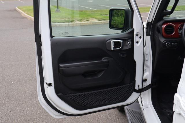 used 2020 Jeep Wrangler Unlimited car, priced at $27,995