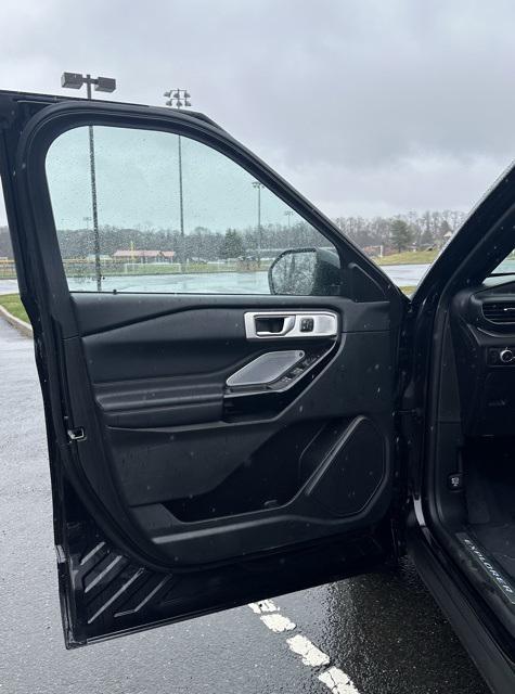 used 2022 Ford Explorer car, priced at $40,995