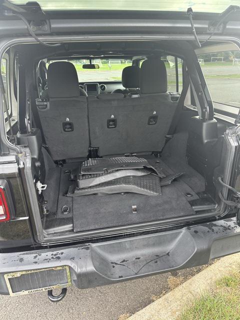 used 2020 Jeep Wrangler Unlimited car, priced at $27,995