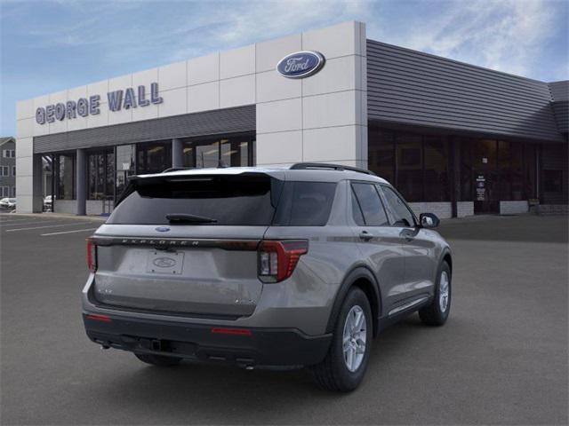 new 2025 Ford Explorer car, priced at $40,881