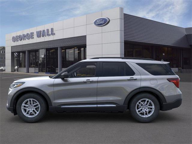 new 2025 Ford Explorer car, priced at $40,881