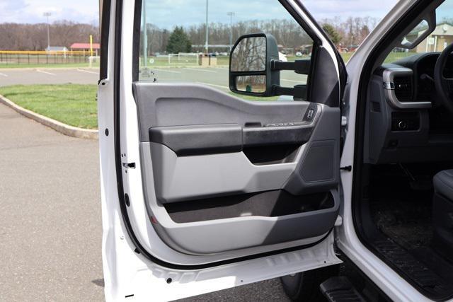 new 2024 Ford F-350 car, priced at $83,329