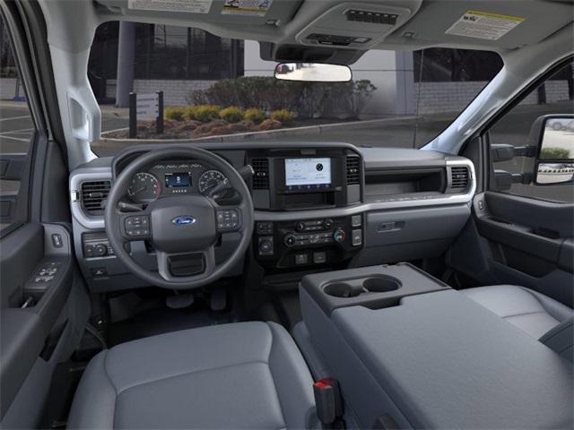 new 2025 Ford F-250 car, priced at $53,811