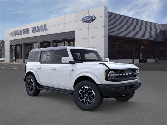 new 2025 Ford Bronco car, priced at $52,606