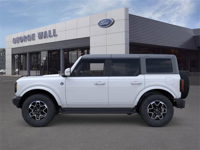 new 2025 Ford Bronco car, priced at $52,606