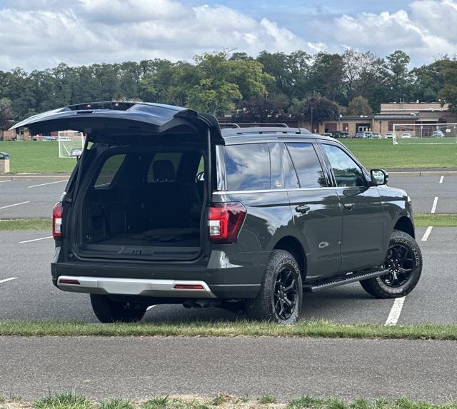 used 2022 Ford Expedition car, priced at $56,995