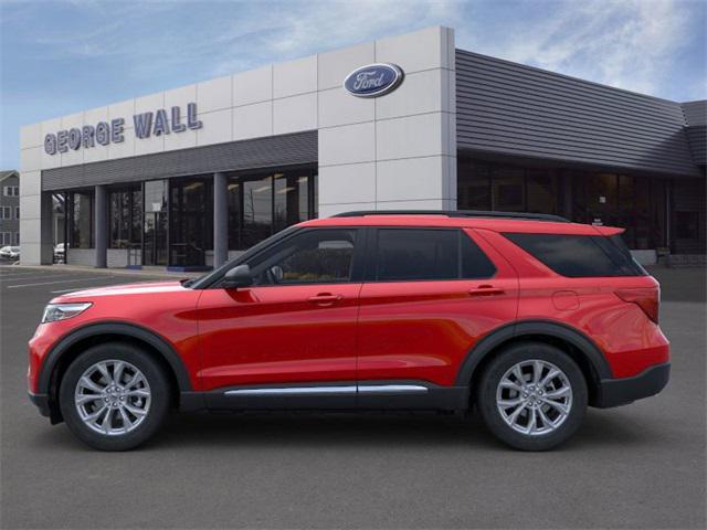 new 2024 Ford Explorer car, priced at $50,383