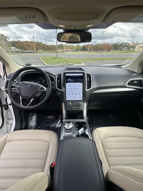 used 2022 Ford Edge car, priced at $26,995