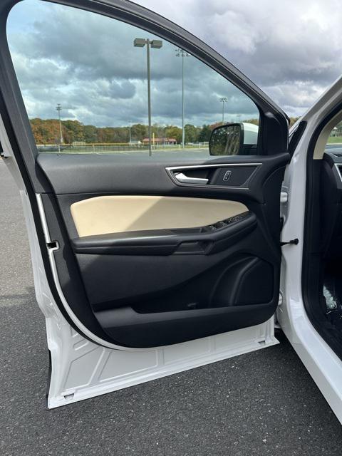 used 2022 Ford Edge car, priced at $26,995