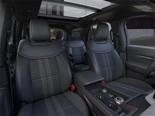 new 2025 Ford Explorer car, priced at $47,354