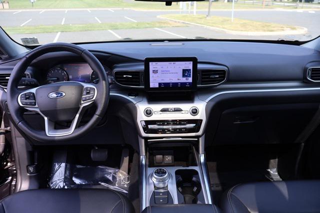 used 2022 Ford Explorer car, priced at $29,995