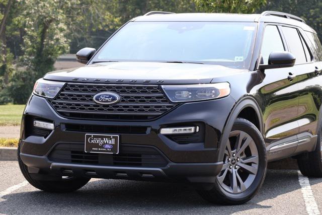 used 2022 Ford Explorer car, priced at $29,995