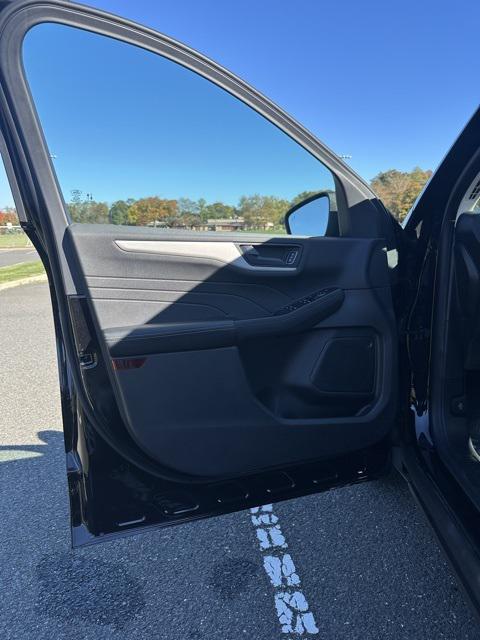 used 2022 Ford Escape car, priced at $19,950