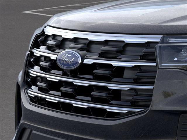 new 2025 Ford Explorer car, priced at $40,802