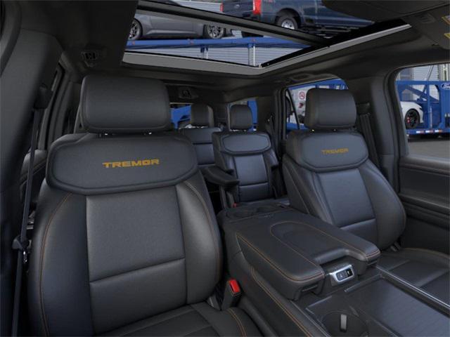 new 2025 Ford Expedition car, priced at $84,540