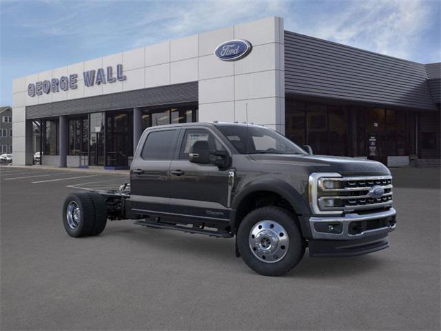new 2025 Ford F-450 car, priced at $87,338