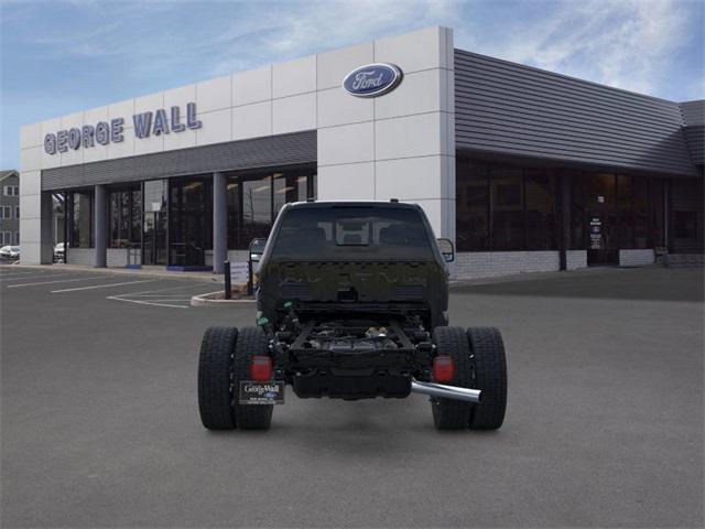 new 2025 Ford F-450 car, priced at $87,338