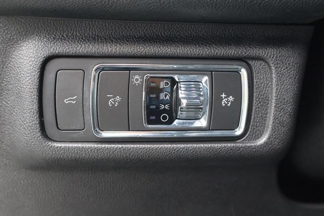 used 2022 Lincoln Corsair car, priced at $30,495