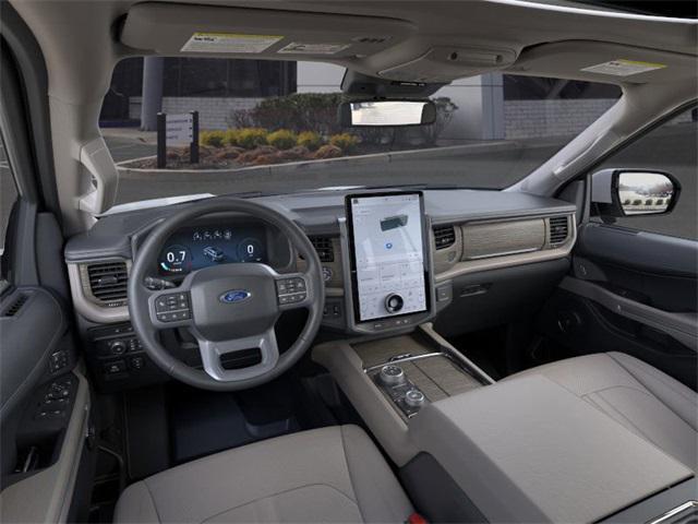 new 2024 Ford Expedition car, priced at $75,943