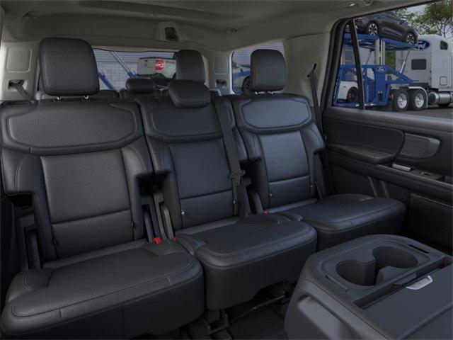 new 2025 Ford Expedition car, priced at $78,150