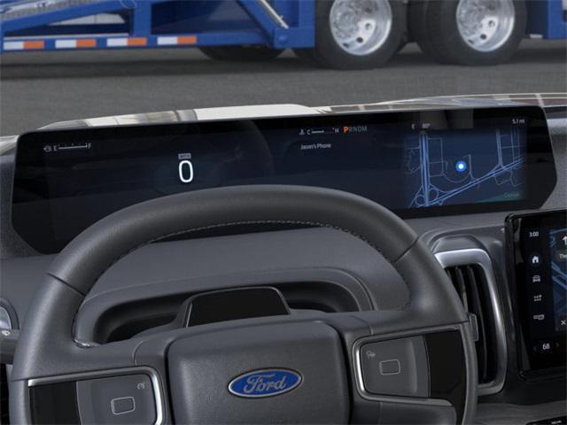 new 2025 Ford Expedition car, priced at $78,150