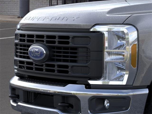 new 2025 Ford F-350 car, priced at $72,572