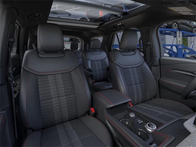 new 2025 Ford Explorer car, priced at $50,086