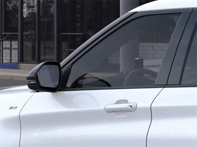 new 2025 Ford Explorer car, priced at $50,086