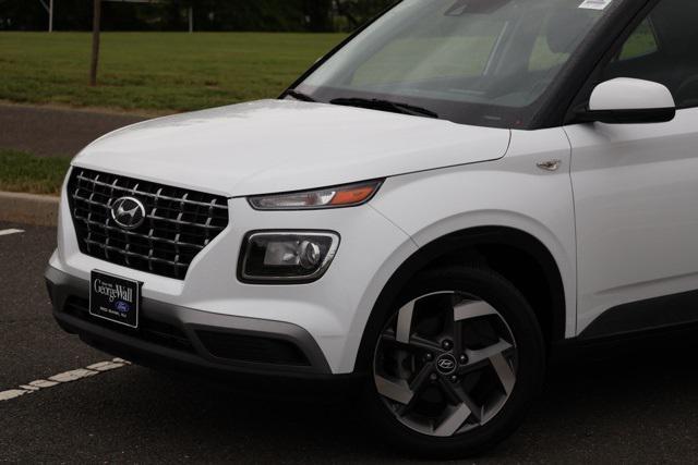 used 2022 Hyundai Venue car, priced at $17,495