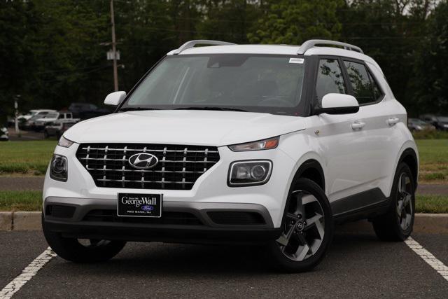 used 2022 Hyundai Venue car, priced at $17,495