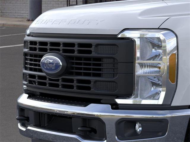new 2025 Ford F-250 car, priced at $52,272
