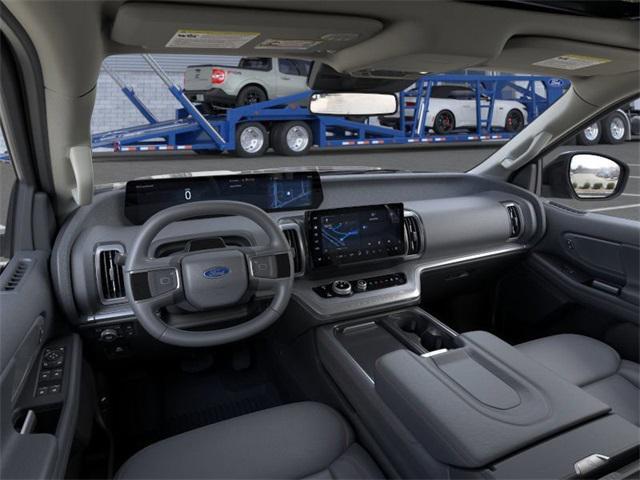 new 2025 Ford Expedition car, priced at $72,980