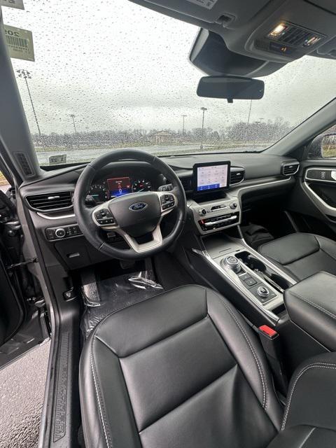 used 2022 Ford Explorer car, priced at $30,995
