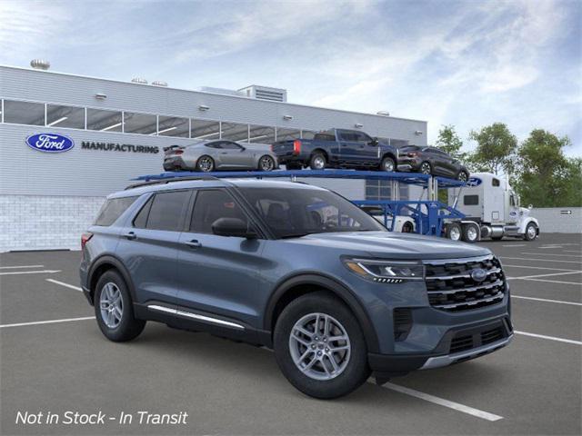 new 2025 Ford Explorer car, priced at $41,704
