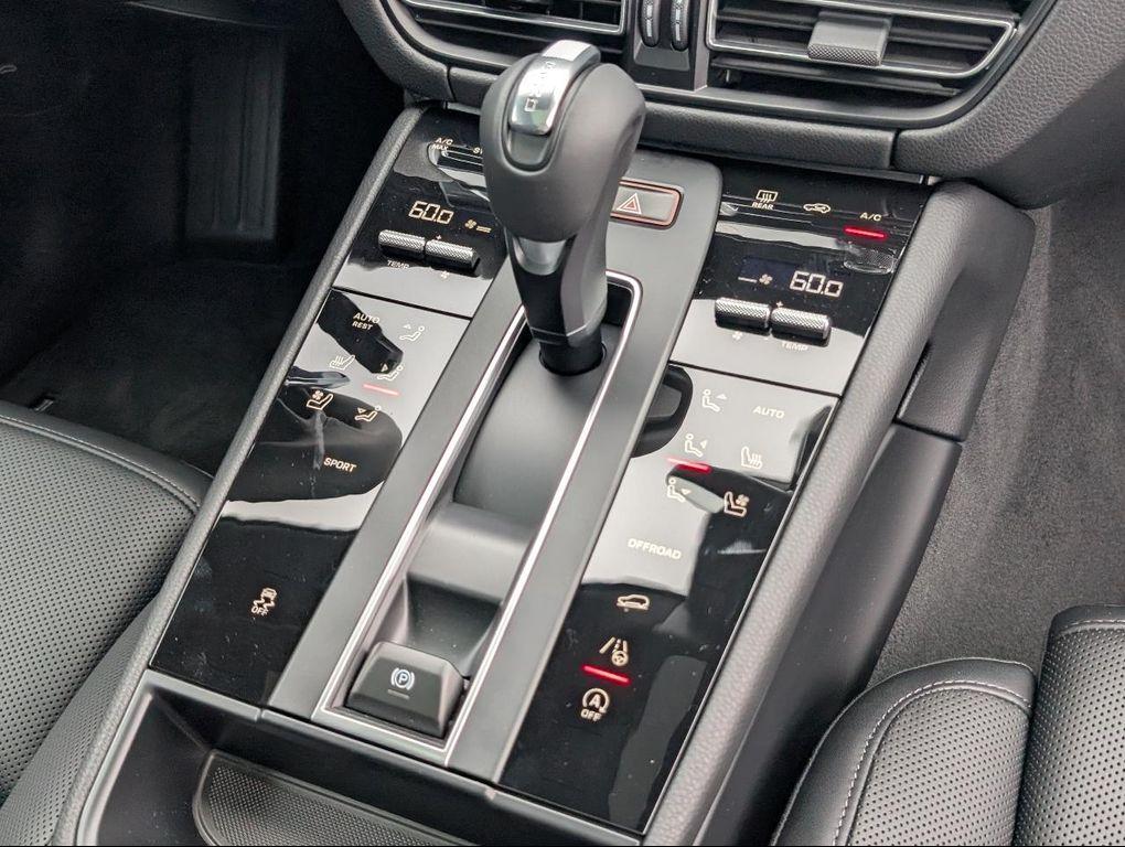 new 2025 Porsche Macan car, priced at $78,455