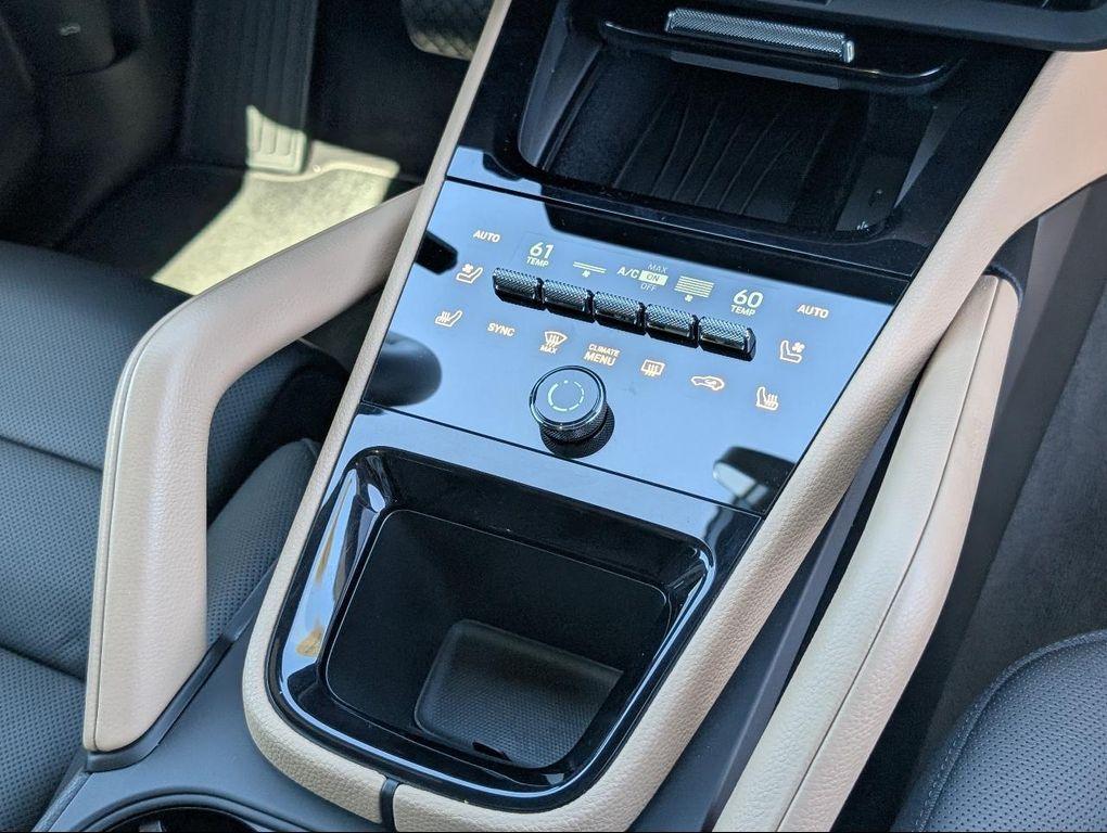 used 2024 Porsche Cayenne car, priced at $73,900