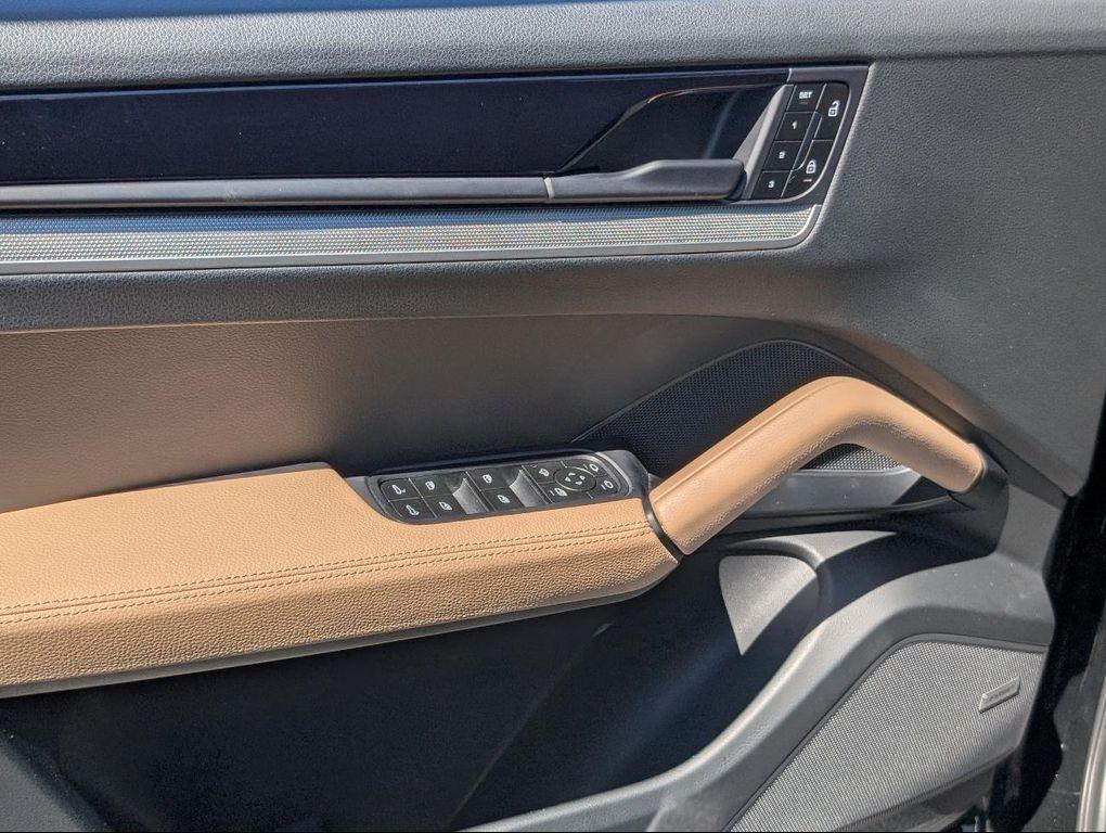 used 2024 Porsche Cayenne car, priced at $73,900
