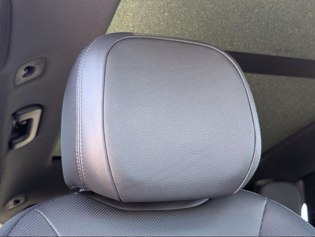 used 2024 Porsche Cayenne car, priced at $73,900