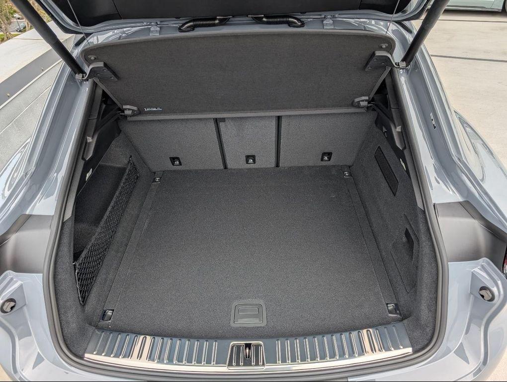 new 2025 Porsche Cayenne car, priced at $108,075