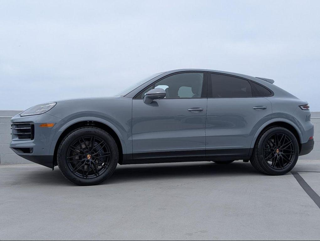 new 2025 Porsche Cayenne car, priced at $108,075