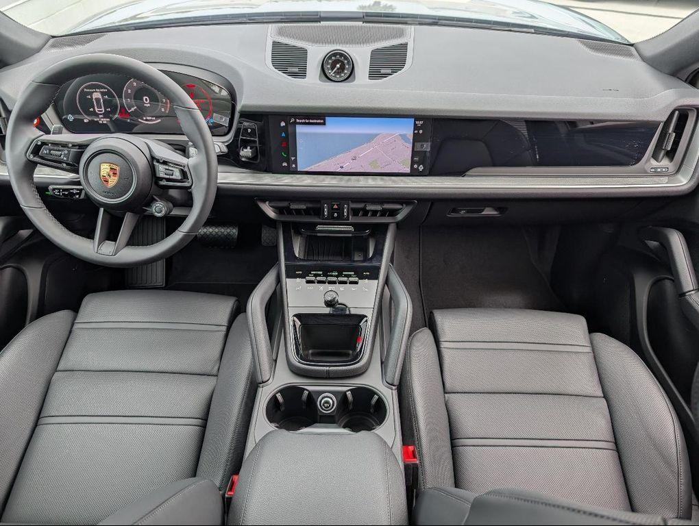 new 2025 Porsche Cayenne car, priced at $108,075