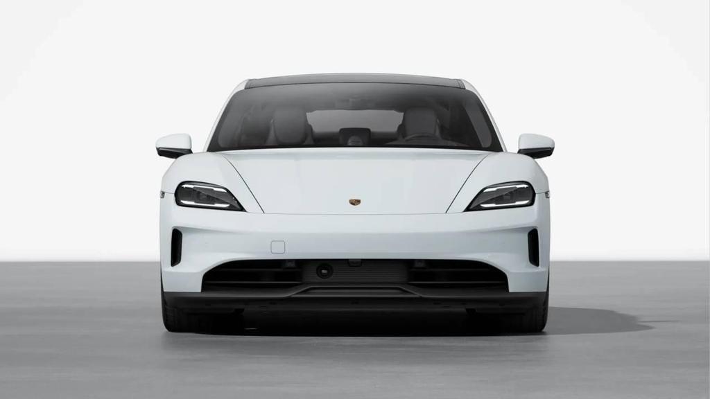new 2026 Porsche Taycan car