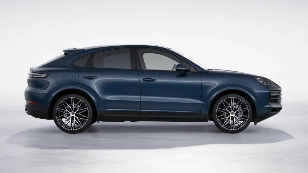 new 2026 Porsche Cayenne car