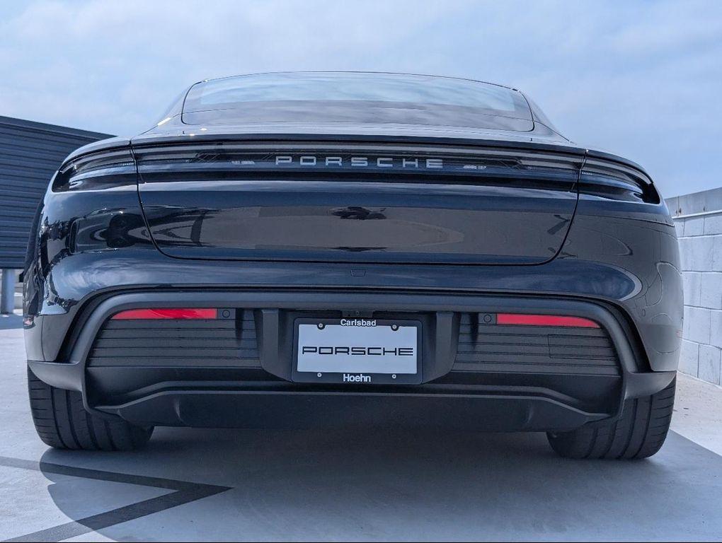 new 2025 Porsche Taycan car