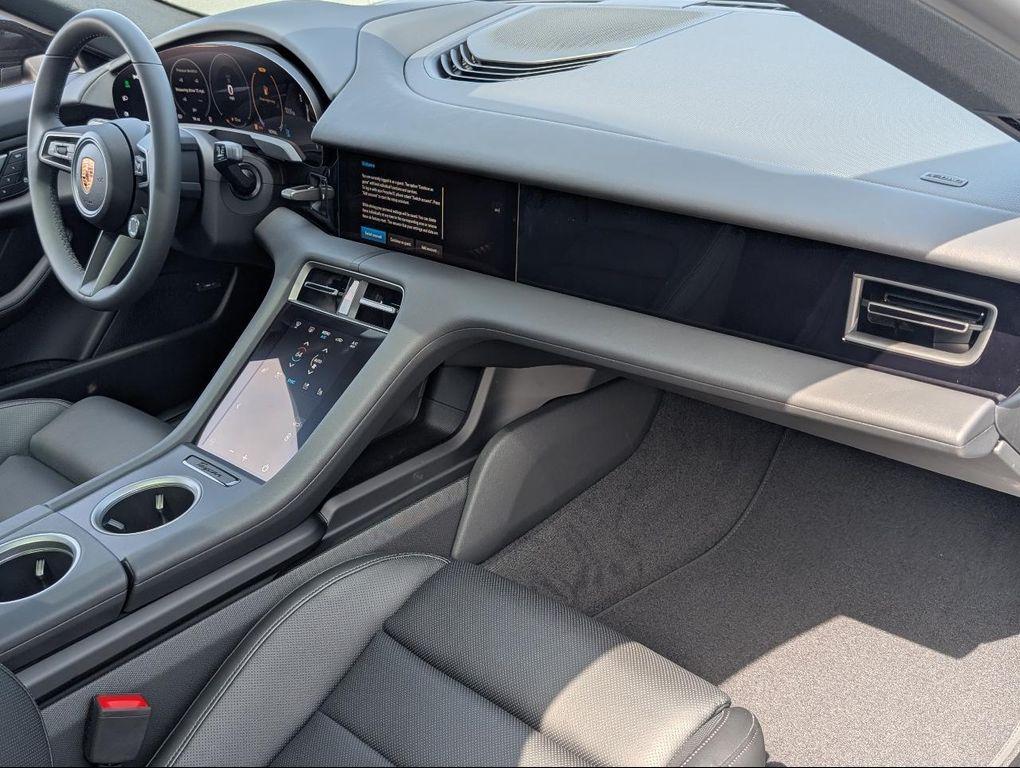 new 2025 Porsche Taycan car