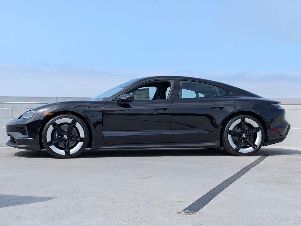 new 2025 Porsche Taycan car