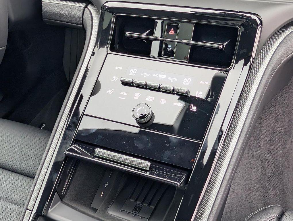 new 2025 Porsche Panamera car, priced at $128,095