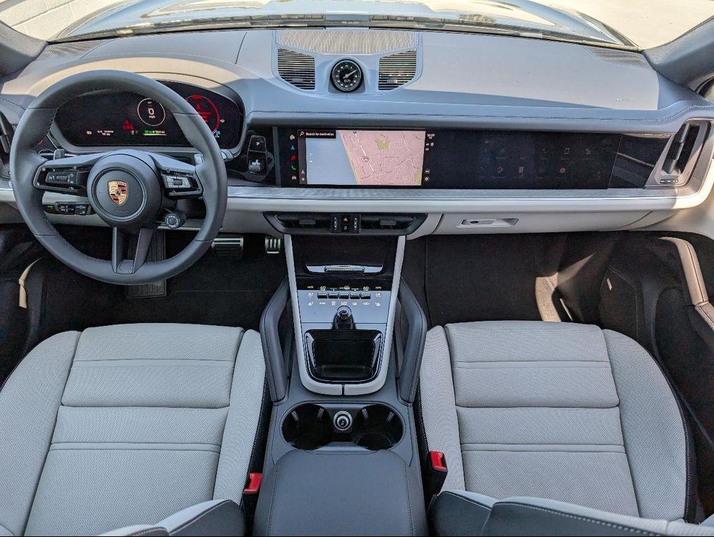 new 2025 Porsche Cayenne car