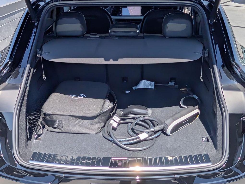 new 2025 Porsche Cayenne car